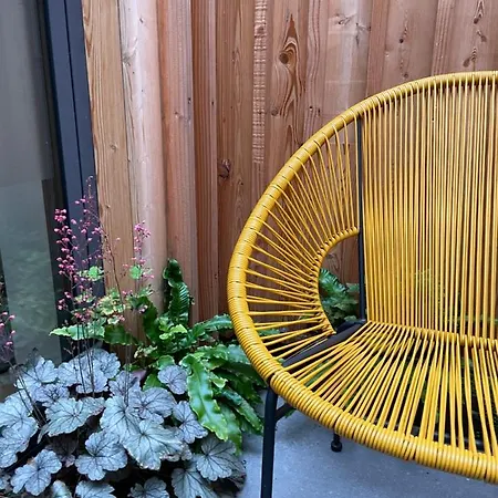 Apartmán La Camuche De Francois Joseph Peterinck, Neuf De 70 M2, Patio
